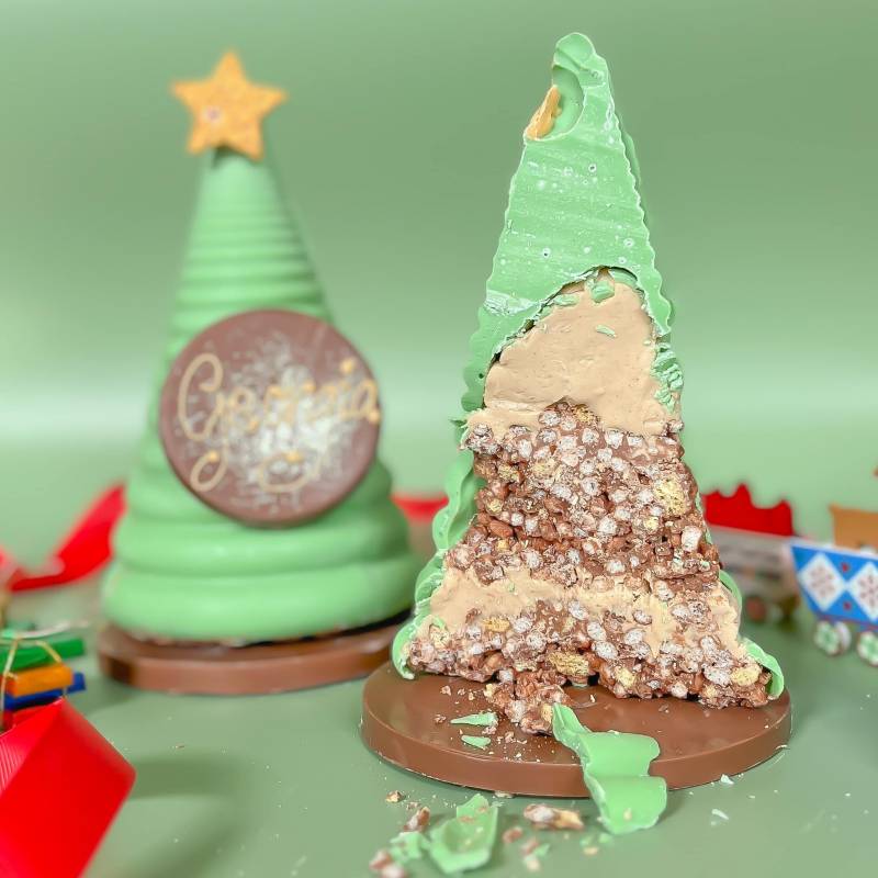 Pistachio Cream Loaded Christmas Tree